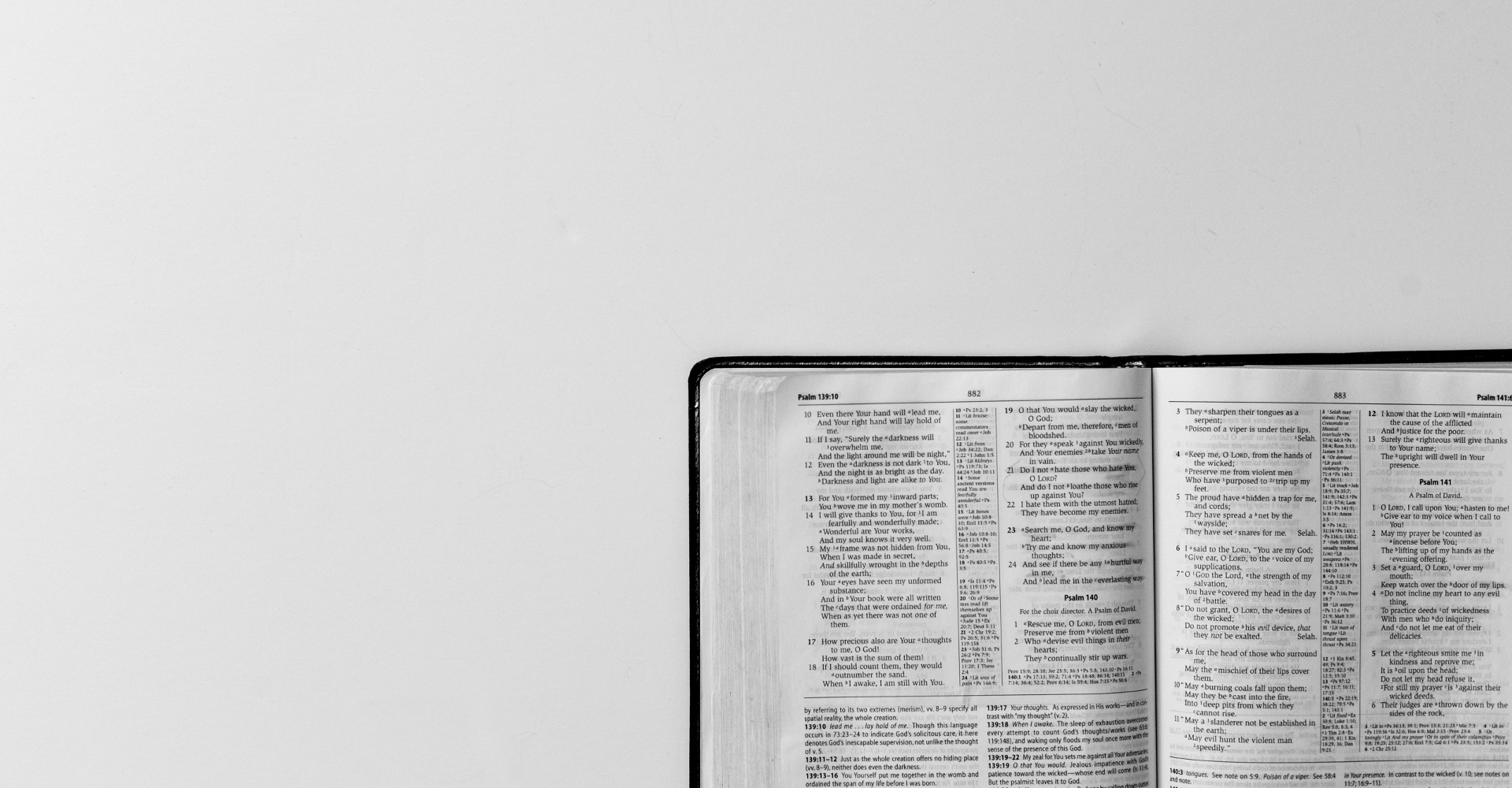 Cómo leer la Biblia en un año sin fracasar en el intento